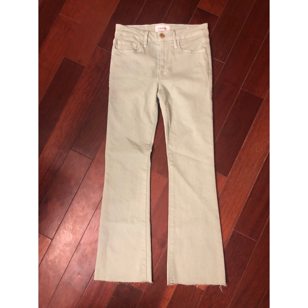 FRAME Le Crop Mini Boot Raw-Edge Jeans in‎ Aloe - Picture 6 of 9